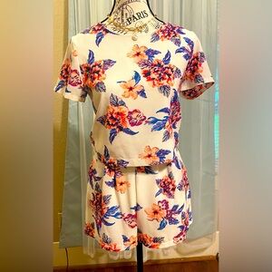 Beautiful Boutique floral short set